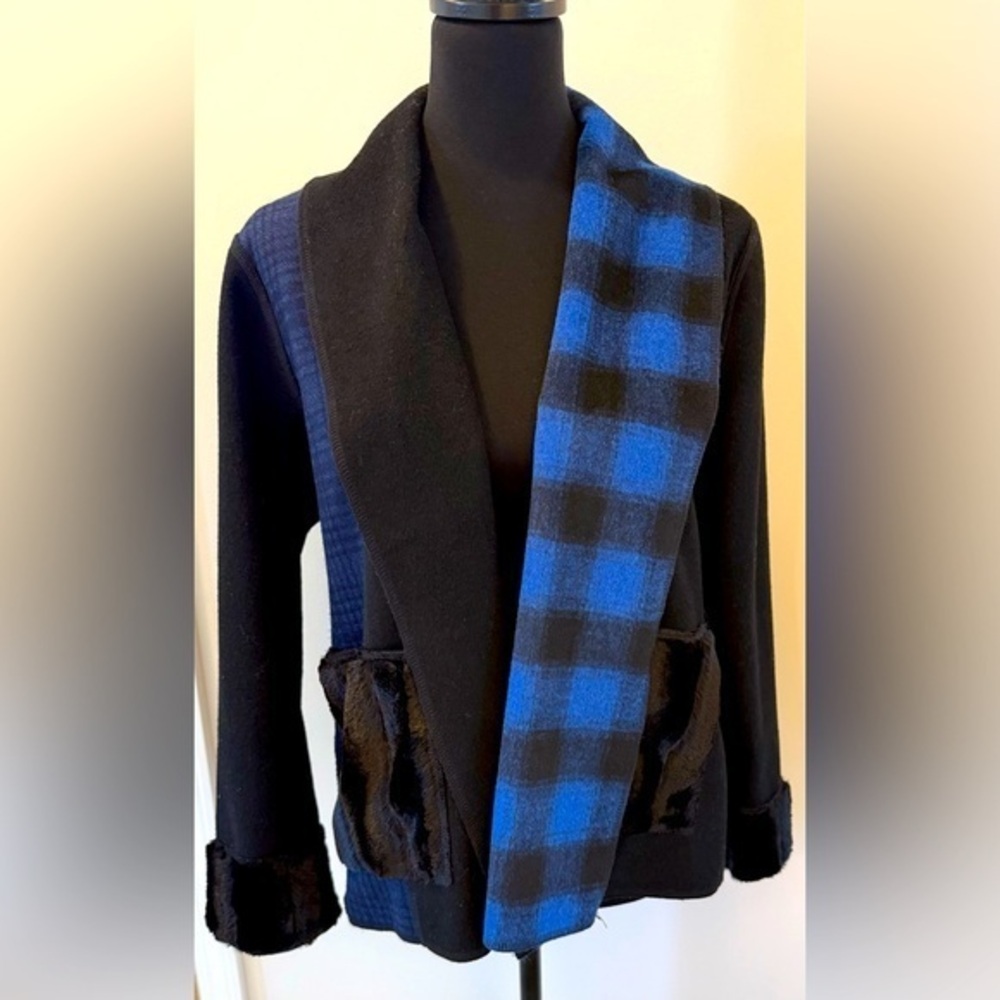 Taylor Brooke Black and Navy Plaid Wool Blend Jacket PS Made in Canada